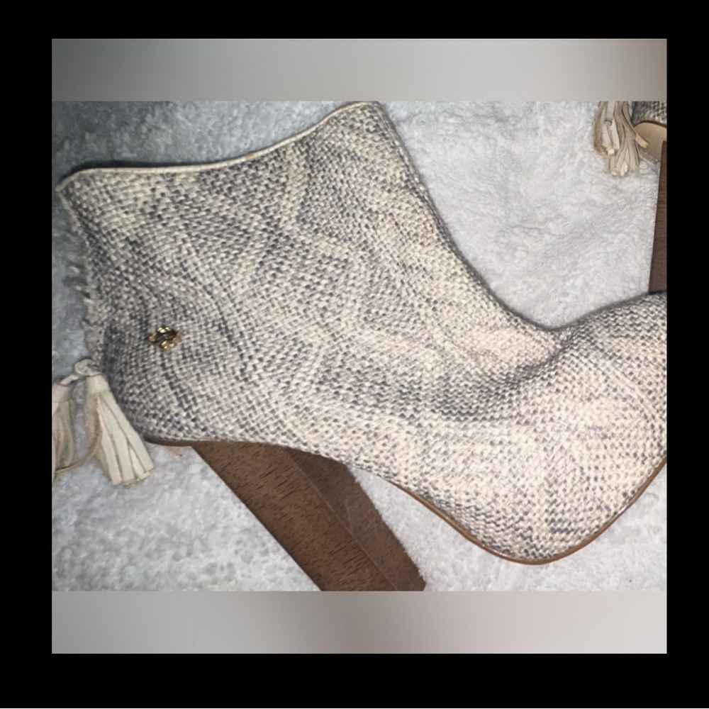 MORENA ROSA ANKLE BOOTS - Picture 5 of 9